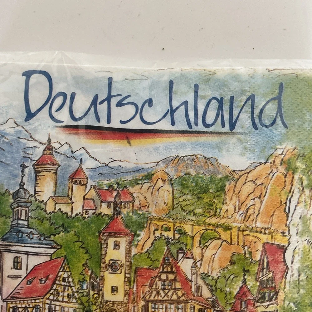 NWT Vintage German Heritage Deutschland Paper Napkins Pack of 20